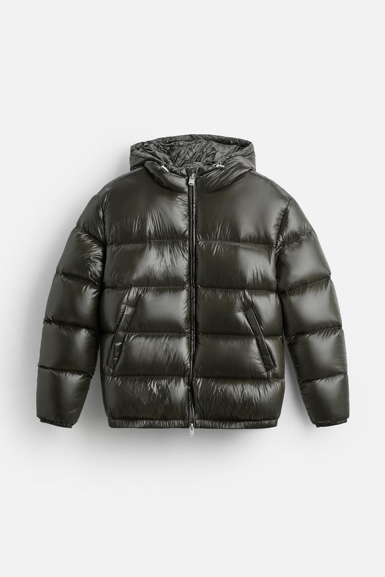 Unisex dynejakke med hætte, quiltede felter og lynlås
