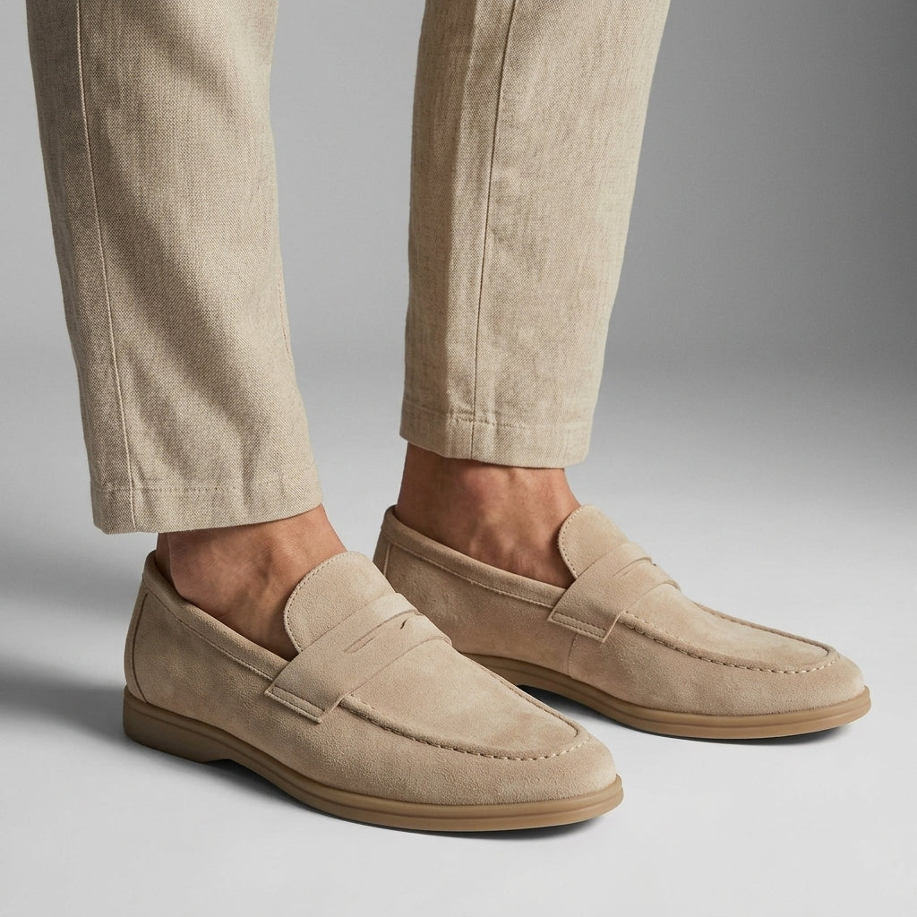 Herreloafers med mokkasinsøm, remdetalje og flad sål