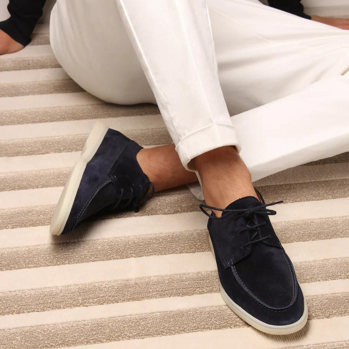 Herreloafers med snørebånd og rund tå