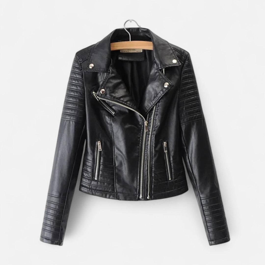 Geacă biker neagră pentru femei cu suprafață lucioasă și fermoare argintii