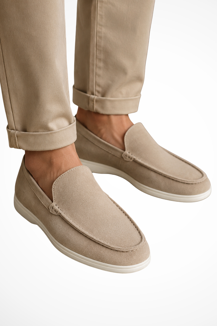Herreloafers med mokkasinystikninger og flad lys ydersål