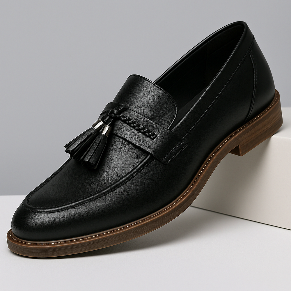 Herre loafers med kvastdetaljer, rund tå og lav hæl