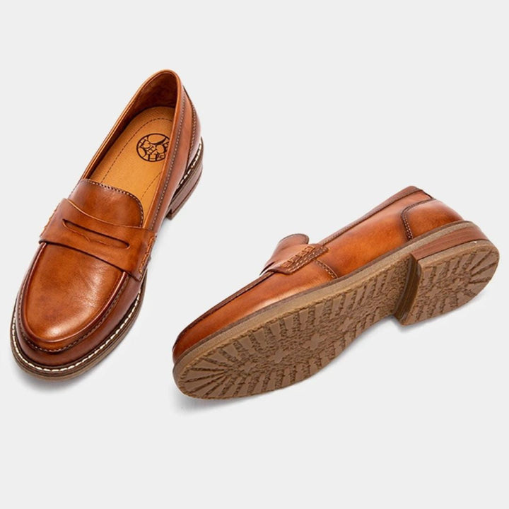 Herren Loafer mit Pennyriemen, runder Zehenpartie und flachem Absatz