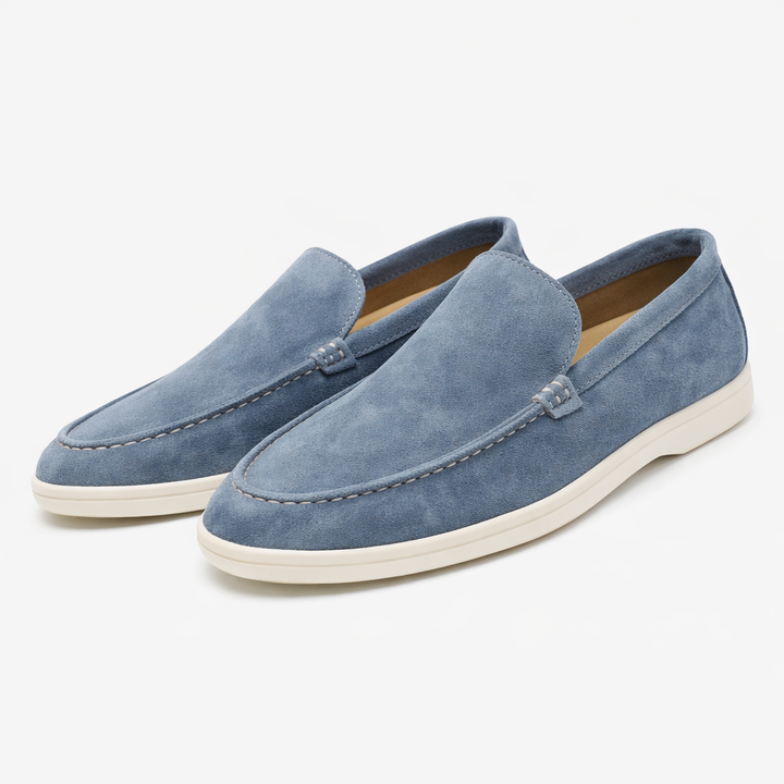 Herreloafers med mokkasinsnit, rund tå og lys flad sål