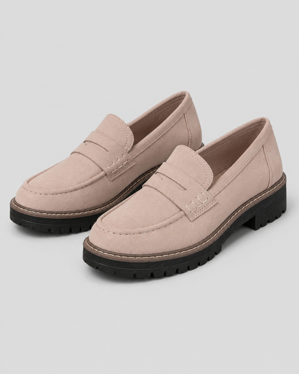 Dame loafers med pennyrem, rund tå og rillet ydersål