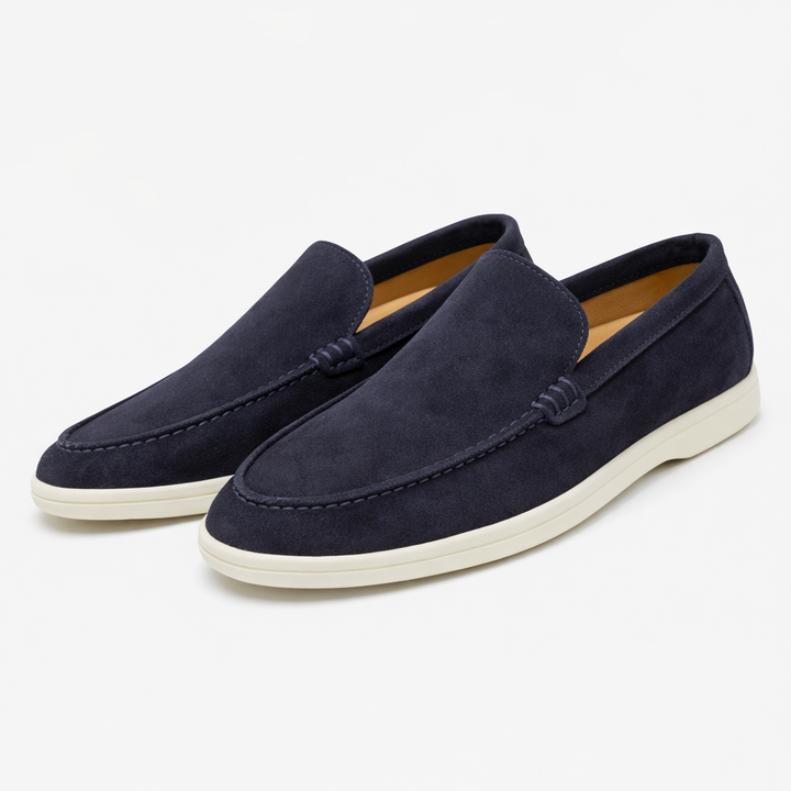 Herreloafers med mokkasinsnit, rund tå og lys flad sål