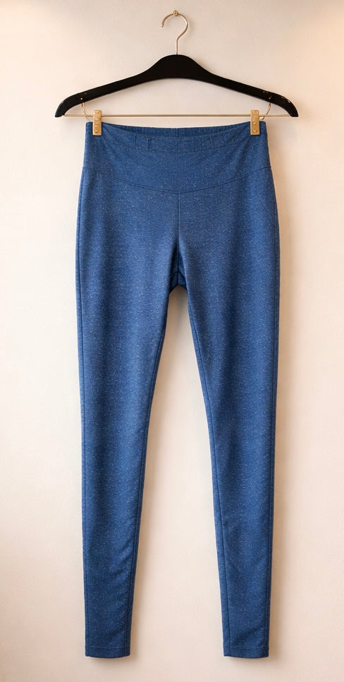 Blå leggings med denimprint på bøjle