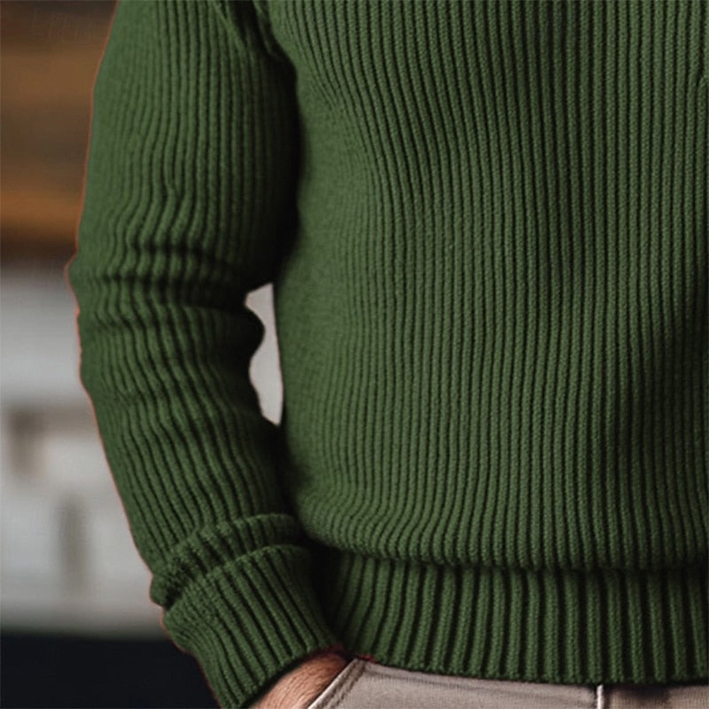Herre rullekravesweater med lodret ribstruktur og lange ærmer