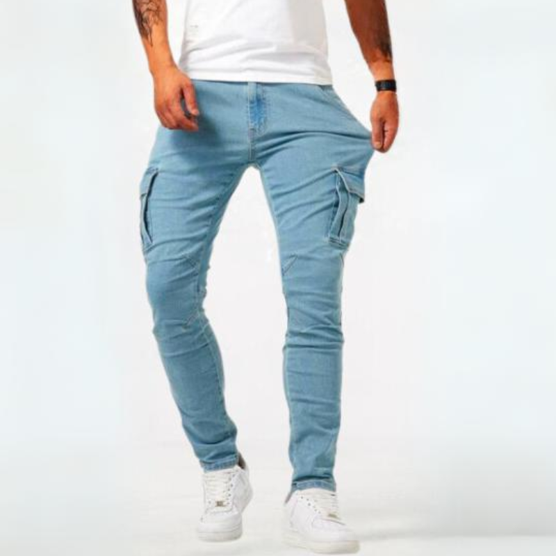 Herre jeans med slim pasform og store cargo-lommer
