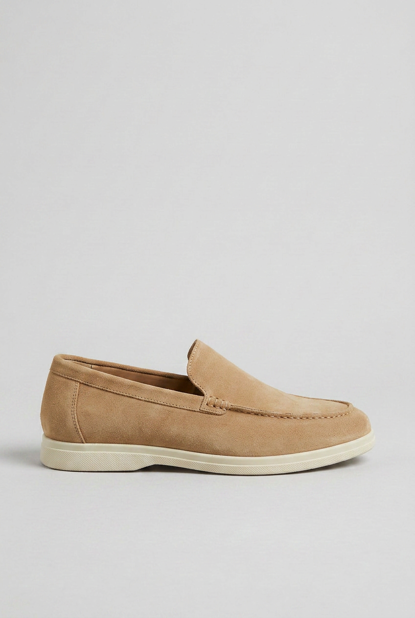 Herre loafers med rund tå, slip-on design og flad lys sål