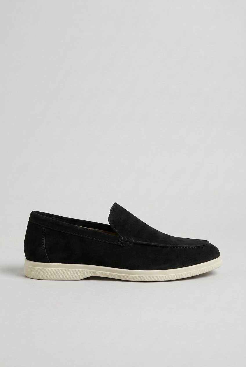 Herre loafers med rund tå, slip-on design og flad lys sål