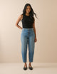 Blå damejeans med høj talje, barrel pasform og ankelkorte ben