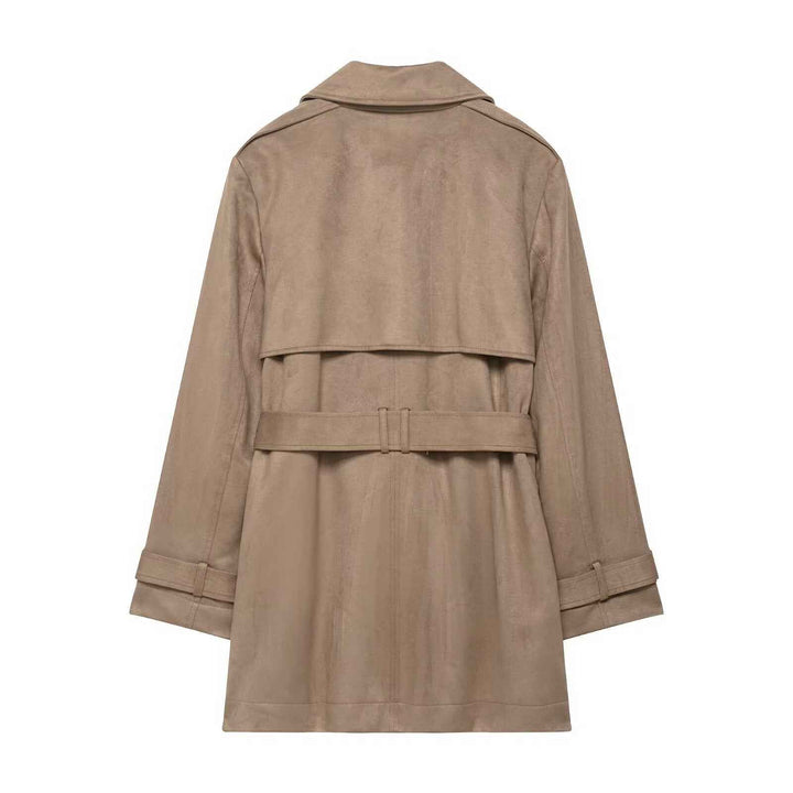 Kort beige trenchcoat til kvinder med reverskrave, knapper og bindebælte