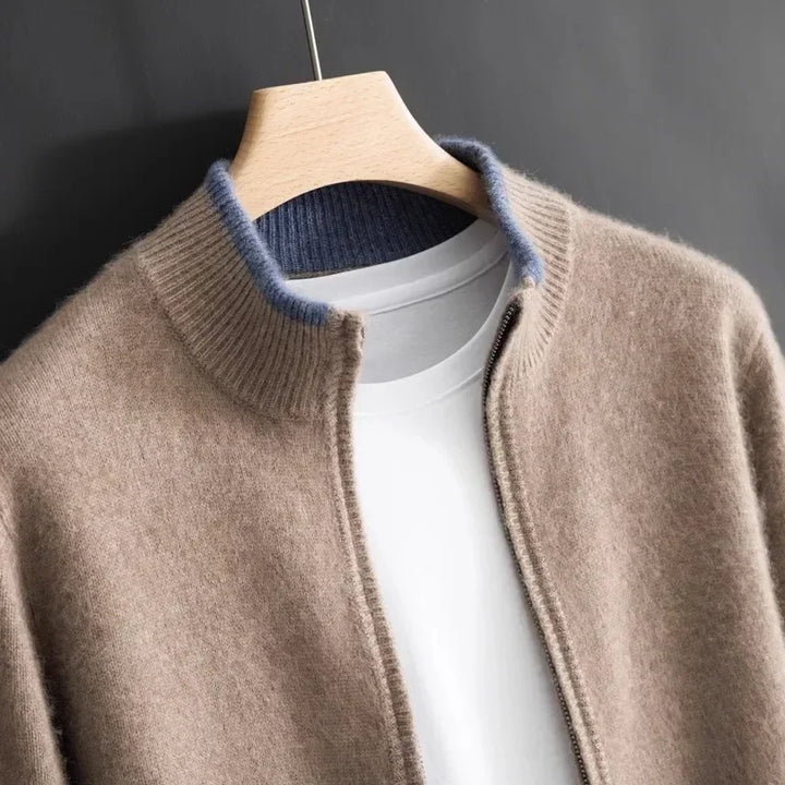 Strikket cardigan med lynlås, høj ribkrave og lange ærmer