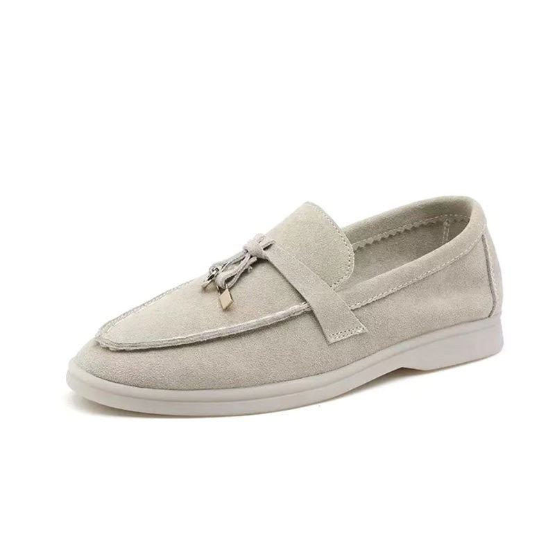 Dame loafers med rund tå, vristrem og flad lys sål