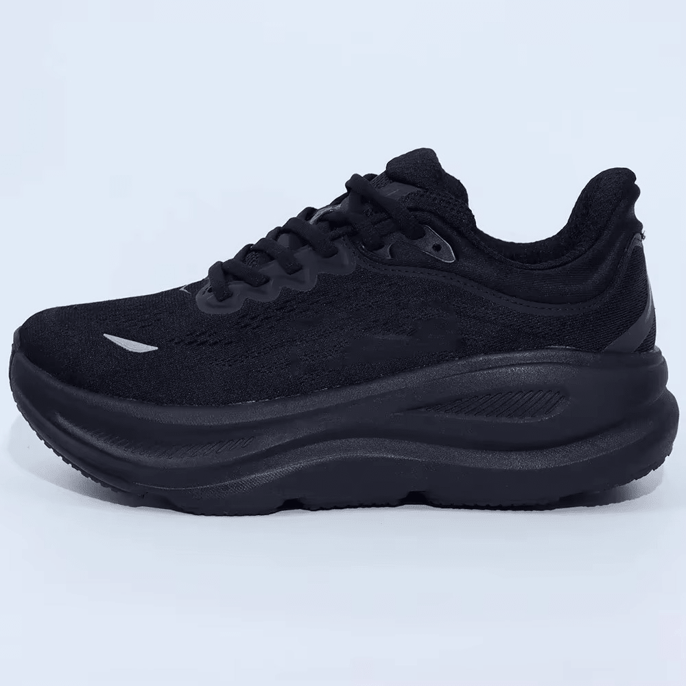 Sneakers i strikket mesh med snøring og høj profileret mellemsål