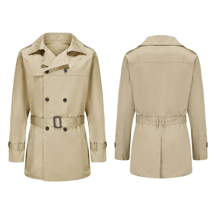 Beige trenchcoat til herre med bælte, knapper og lange ærmer