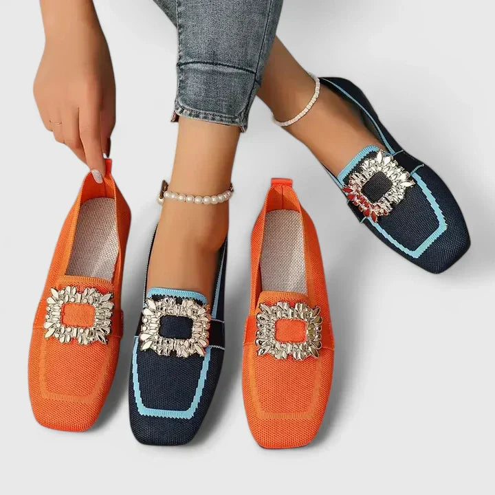 Dame loafers med firkantet tå, kontrastkant og dekorativt spænde