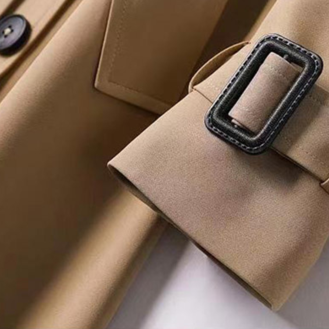 Dame trenchcoat med bælte, knapper og klassisk krave