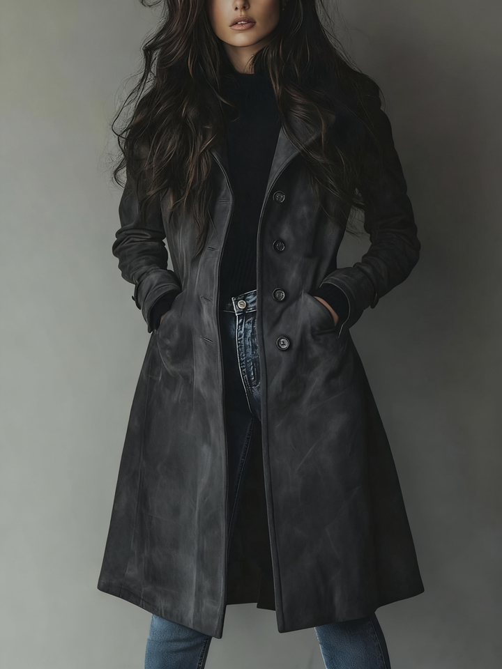 Dame trenchcoat med revers, knapper, sidelommer og lang pasform