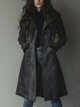 Dame trenchcoat med revers, knapper, sidelommer og lang pasform