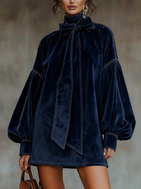 Azul oscuro