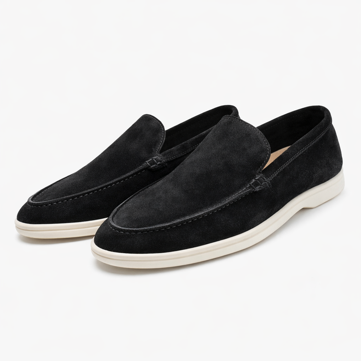 Herreloafers med mokkasinsnit, rund tå og lys flad sål
