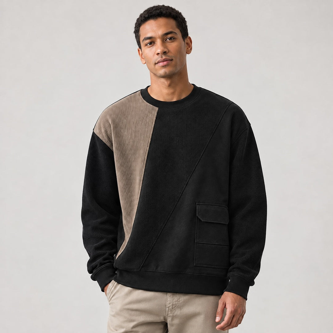 Langærmet sweatshirt med geometriske felter, rund hals og påsyede lommer
