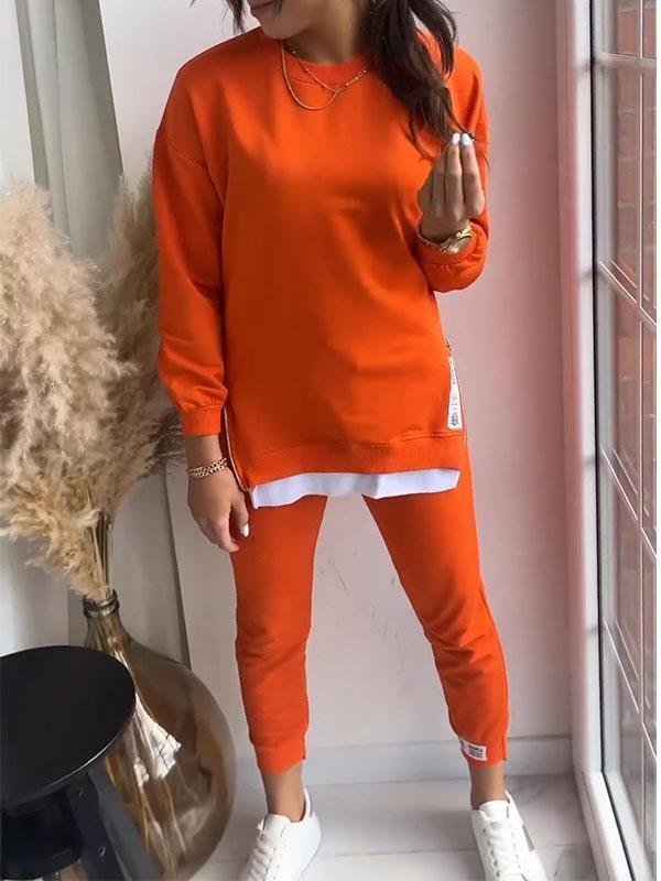 Damesæt med langærmet sweatshirt med rund hals og matchende bukser