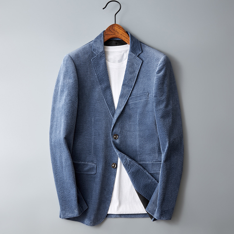 Herreblazer med ribbet struktur, revers, to knapper og lommer