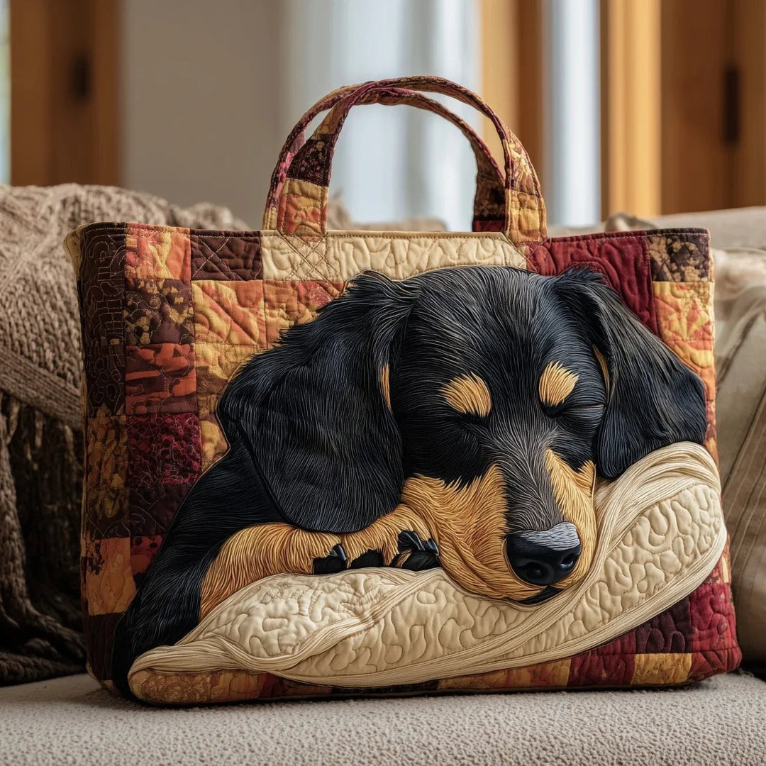 Quiltet shopper med dobbelt håndtag og dekorativt blomstret kunstmotiv