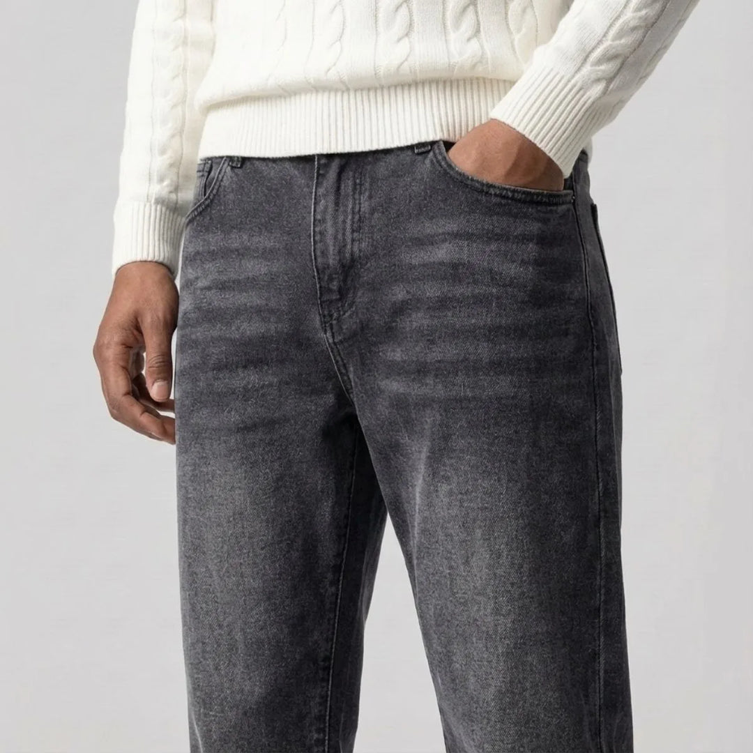 Herrejeans med lige ben og fem lommer