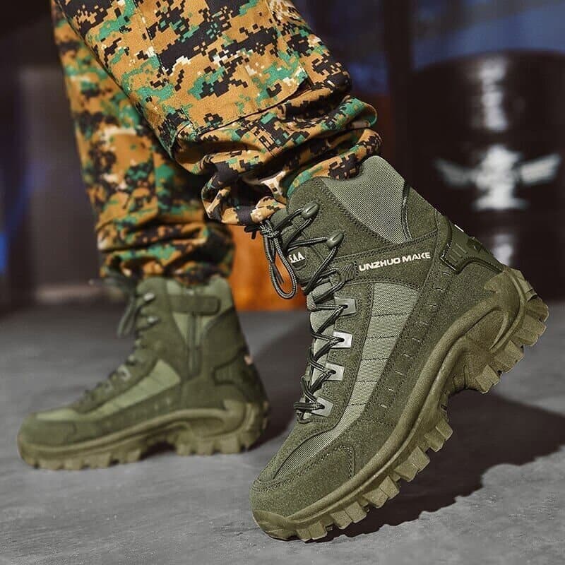 Herren Taktikstiefel mit Schnürung und hohem Schaft