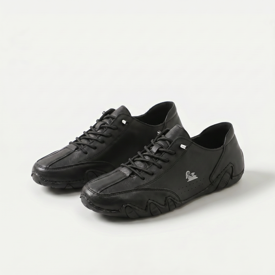 Unisex sneakers med snørebånd, rund tå og lav profil