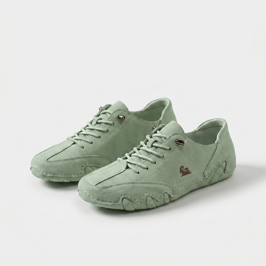 Unisex sneakers med snørebånd, rund tå og lav profil