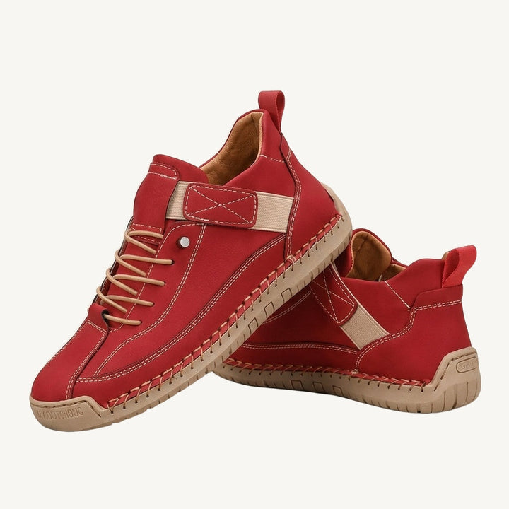 Højskaftede damesneakers med snørebånd, rem og flad sål