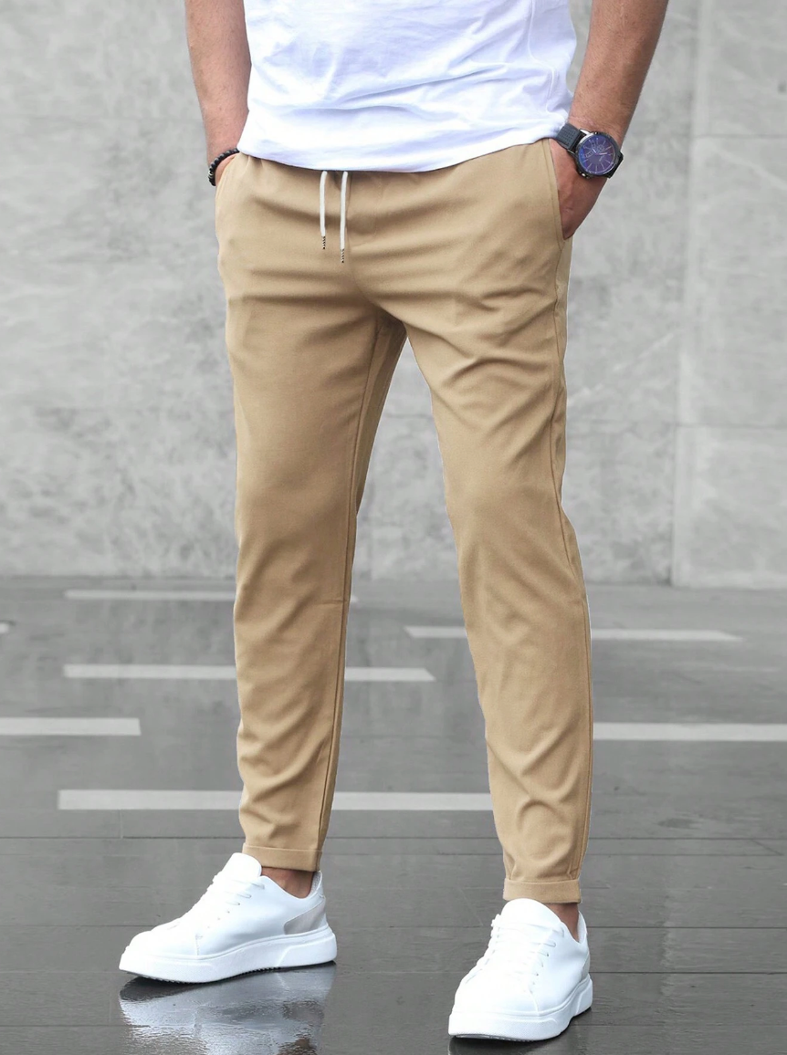 Herrenhose, Regular Fit, mit geradem Bein und Kordelzug