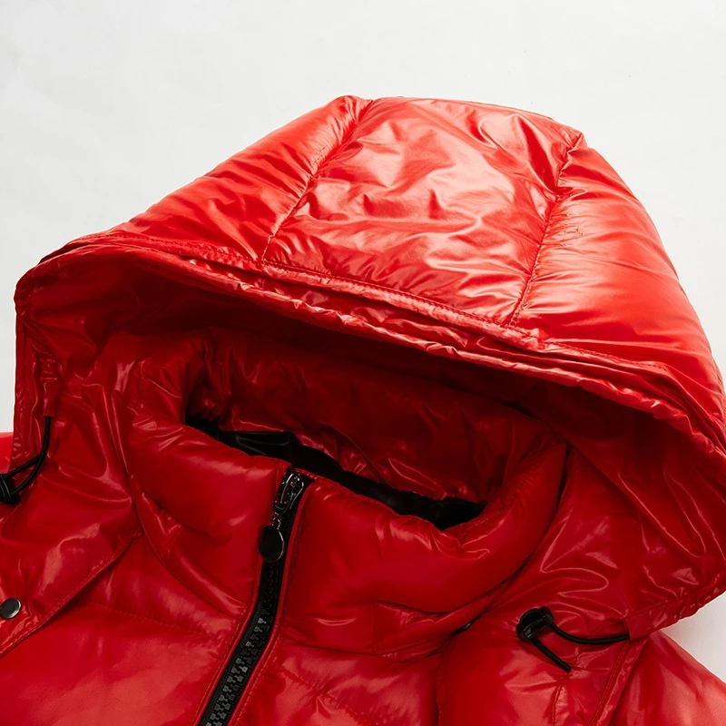 Herre vatteret vinterjakke med hætte, lynlås og glansfuld overflade