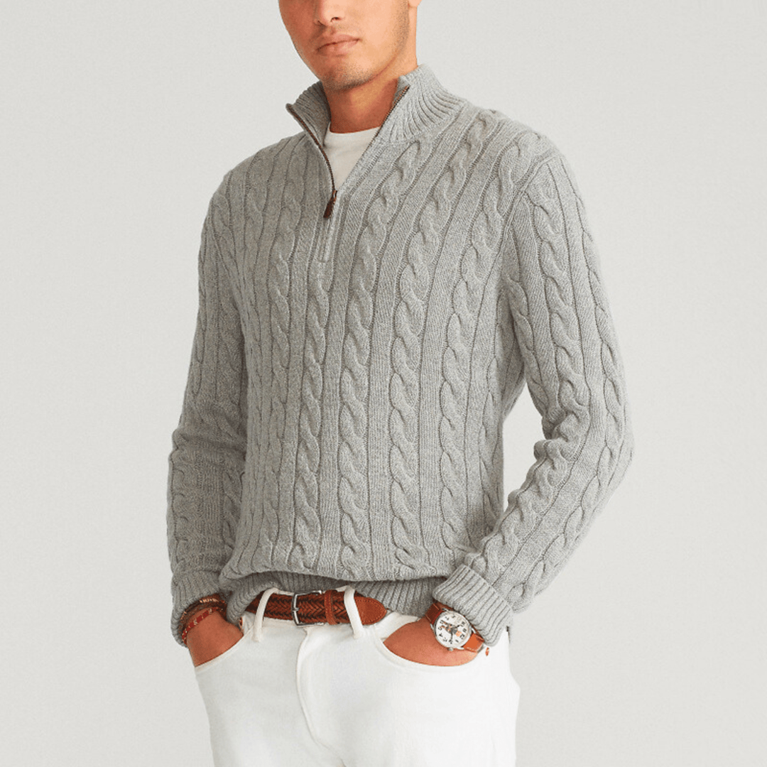 Herresweater med kabelstrik, høj krave og kort lynlås